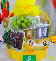 Giỏ hoa quả đóng như thế nào