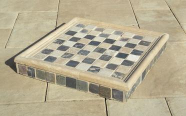 How to cut Hardiebacker cement board. Image of ceramic tile chess board with Hardiebacker. www.DIYeasycrafts.com