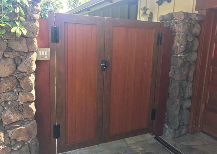 Island Style Gates, Aluminum Gates, Aluminum gates Hawaii, custom aluminum gates , Privacy Gates Oahu, Modern Aluminum Gates