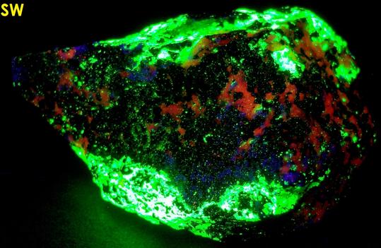 fluorescing WILLEMITE, HARDYSTONITE, CALCITE, FRANKLINITE - Franklin Mine, Franklin, Franklin Mining District, Sussex County, New Jersey, USA – Franklinite and Hardystonite type locality