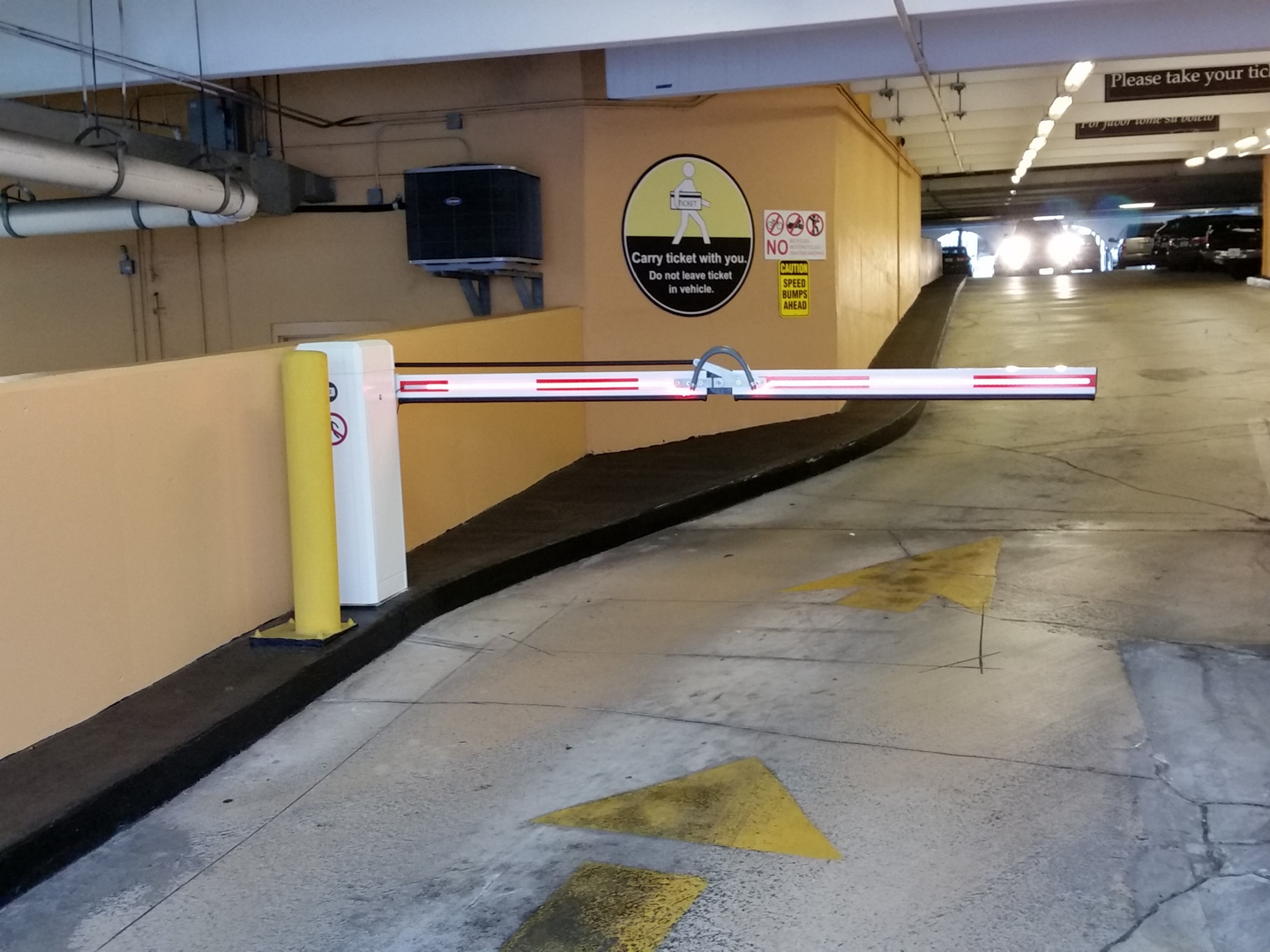 Barreras para Parking ELKA ✔️ Segurdoma ACS®