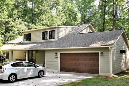 Monterey Taupe Hardie Siding Contactors Columbia, MD