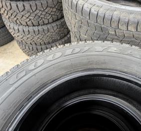 TAKEOFF LT265/60R20 GOODYEAR WRANGLER SR-A STOCK# 4720