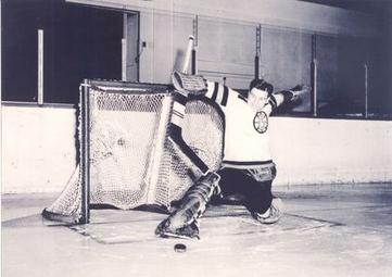 Grant Fuhr  Hockey Goalie - People - 1000 Towns of Canada