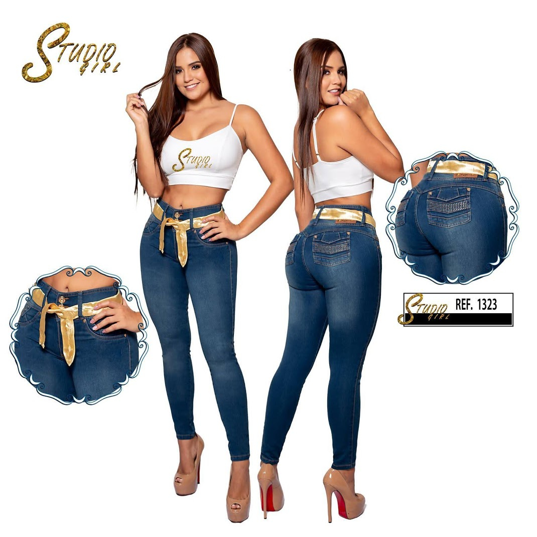 COLOMBIAN FASHION PLACE EN RICHMOND VIRGINIA USA, VENTA DE ROPA COLOMBIANA  EN RICHMOND VA, JEANS LEVANTA COLAS COLOMBIANOS EN RIICHMOND VA, VESTIDOS  SEXIS PARA DAMAS, BLUSAS, FAJAS REDUCTORAS COLOMBIANAS, VESTIDOS,  ENTERIZOS, CAPRIS