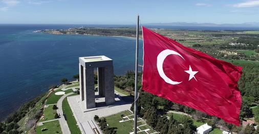 Şehitler Abidesi Mehmet Gezer