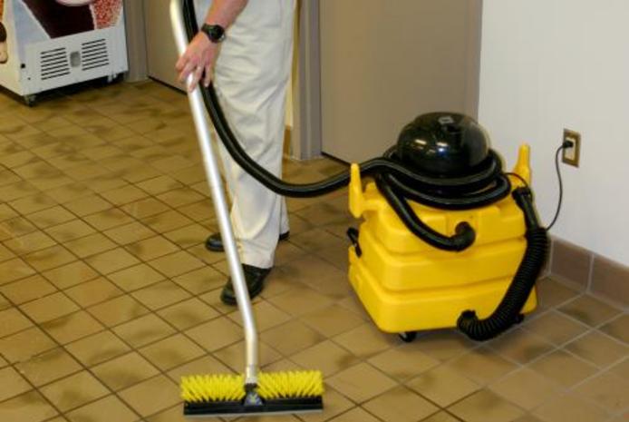 Best Shop Vac Service and Cost in Omaha NE | Price Cleaning Services