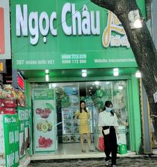 Giỏ hoa quả nhập khẩu biếu tặng tết nguyên đán