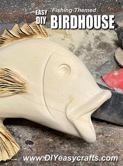 DIY power carved fishing themed birdhouse from www.DIYeasycrafts.com