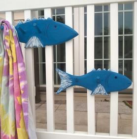 DIY Nautical Towel Rack. www.DIYeasycrafts.com