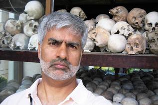 Lyal S. Sunga Phnom Penh Cambodia Killing Fields S-21