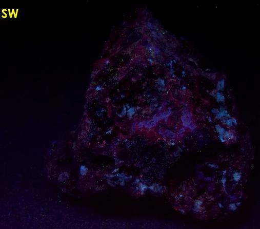 fluorescent CERUSSITE, HYDROZINCITE, GALENA - Passaic Pit (Marshall Mine; Passaic Mine), Sterling Hill, Ogdensburg, Franklin Mining District, Sussex County, New Jersey, USA