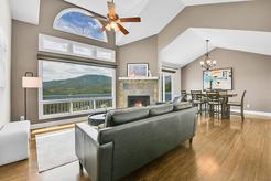 Beautiful Mountain Living Room