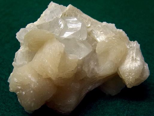 STILBITE and APOPHYLLITE - Jalgaon Distict, Maharashtra, India, ex Rutgers Geology Museum