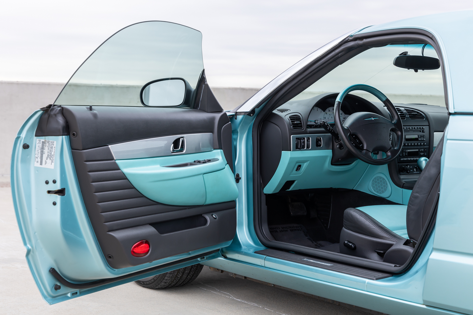 2002 Ford Thunderbird's photo