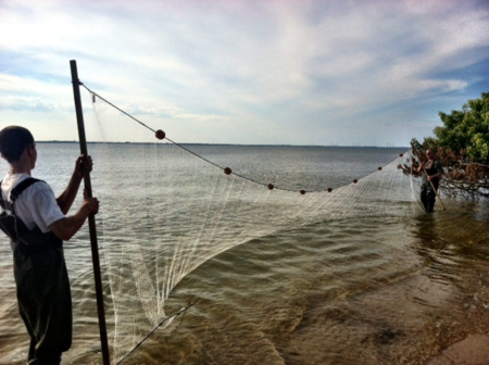 2x10M Beach Seine/ Drag Nets Nylon Hand Made Beach Seine Easy Throw Fishing  Net