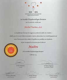 Diplôme Maitre Société Implantologie Dentaire Michel Puertas Denturologiste Brossard-Laprairie