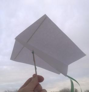 How to make Paper Airplanes and Origami. www.DIYeasycrafts.com