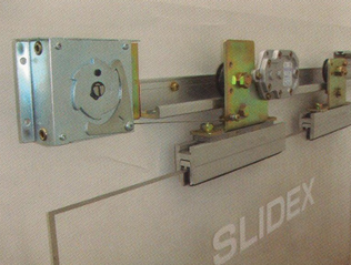 Semi automatic sliding door mechanism system, semi-auto door closer