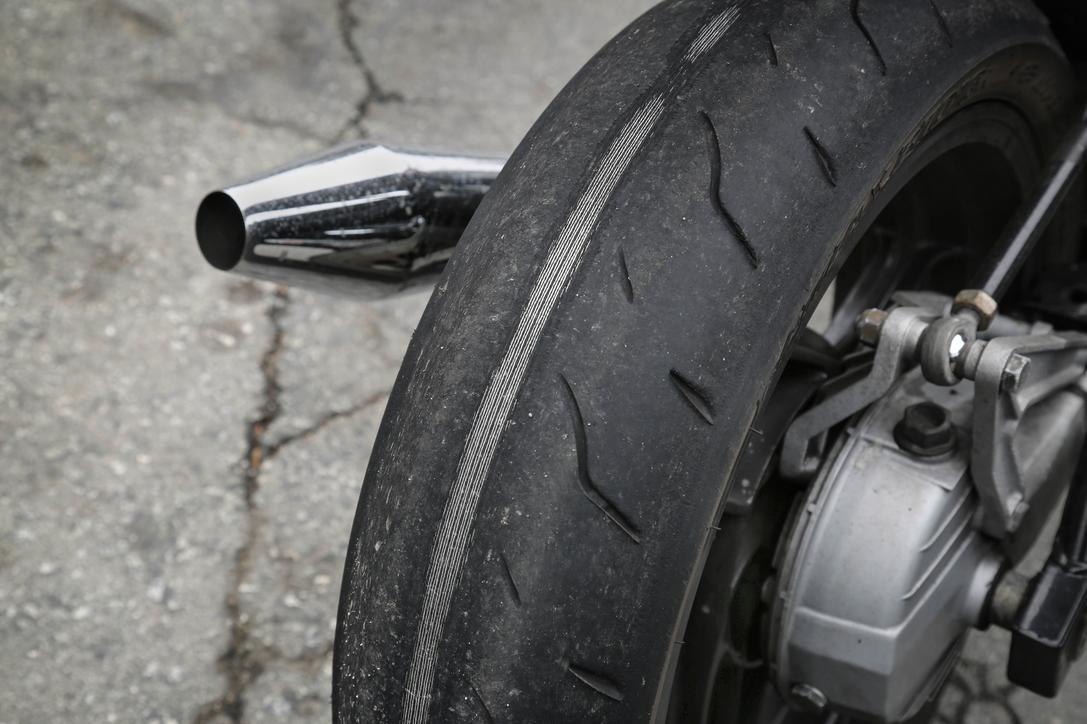 motorcycle burnout tire bead showing hardcore riding