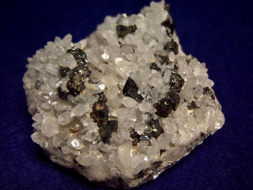 TETRAHEDRITE and QUARTZ - Cavnic (Kapnic; Kapnik), Maramureș Co., Romania - for sale