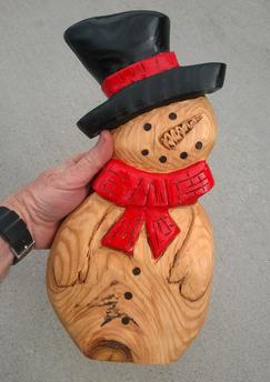 How to make a wood Snowman with power tools. This is an easy DIY project. FREE step by step instructions. www.DIYeasycrafts.com
