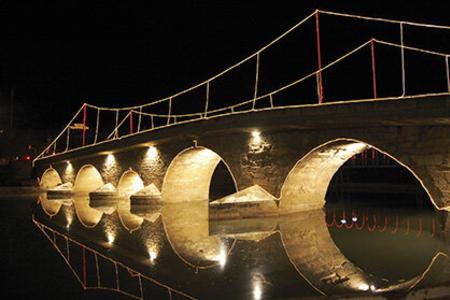 imperial Ottoman Bridge Adana Turkey - Bahadır Gezer