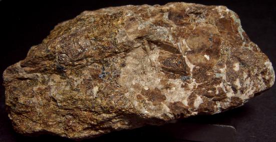 fluorescent HARDYSTONITE, CLINOHEDRITE, FLUORAPATITE, Willemite, Franklinite, Calcite, Diopside Schefferite, Andradite, Franklin Mine, Franklin, Franklin Mining District, Sussex County, New Jersey, USA