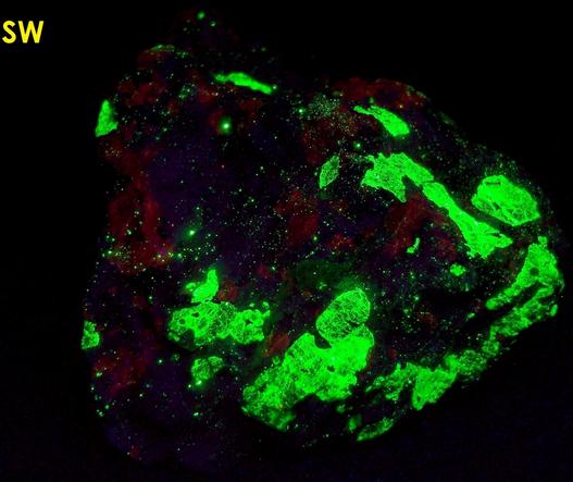 fluorescing SPHALERITE, WILLEMITE, FRANKLINITE-MAGNETITE, TEPHROITE - Sterling Mine, Sterling Hill, Ogdensburg, Franklin Mining District, Sussex County, New Jersey, USA - type locality