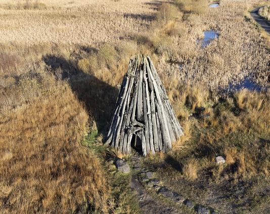 Earth to Sky sculpture by Alfio Bonano. Photograph by Kevin O'Dwyer