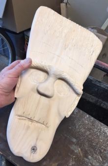 How to make this wood Frankenstein Face Halloween decoration. FREE step by step instructions. www.DIYeasycrafts.com