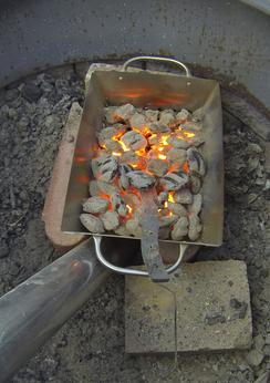Easy DIY Knife Making Fire Pit Forge. www.DIYeasycrafts.com