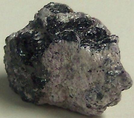 Chromite, Chromian Clinochlore Kämmererite, Unnamed Chromite prospects, Bare Hills, Baltimore County, Maryland, USA