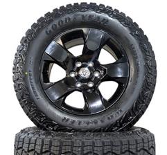 ​NEW TAKEOFF RAM 1500 18" GLOSS BLACK ALLOY WITH BRAND NEW LT275/65R18 GOODYEAR WRANGLER TERRITORY MT TIRES