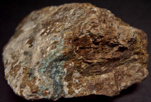 fluorescent HARDYSTONITE, CLINOHEDRITE, FLUORAPATITE, Willemite, Franklinite, Calcite, Diopside Schefferite, Andradite, Franklin Mine, Franklin, Franklin Mining District, Sussex County, New Jersey, USA