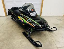 Arctic Cat Snowmobile ZL 600 EFI 136"