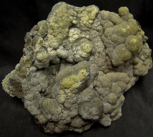 recrystallized fluorescent ZINCITE - Palmerton zinc smelter locality, Lower Towamensing Township, Carbon County, Pennsylvania, USA