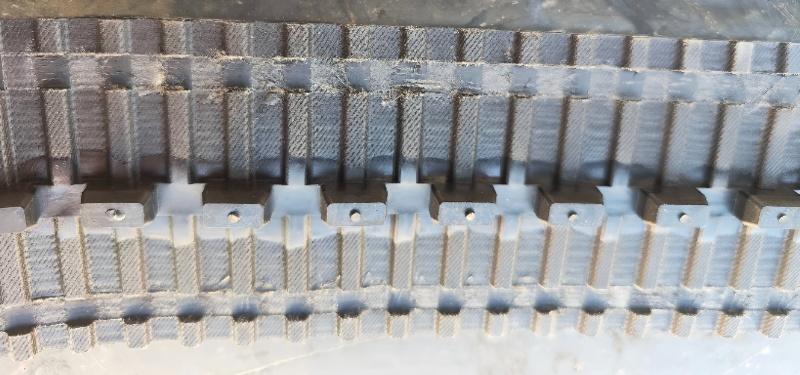 rubber track for robot tank