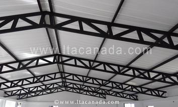 Bodega con teja termoacustica blanca LTA en PVC