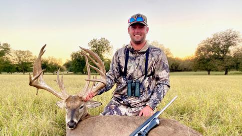 Texas Whitetail Deer Hunts