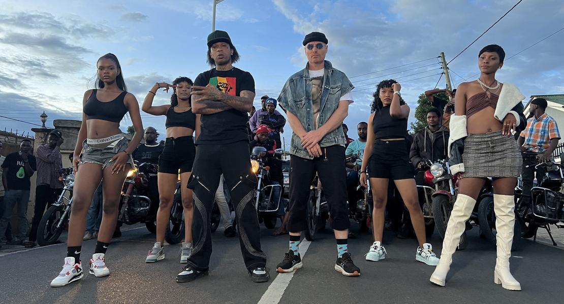 watch live video session