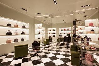 Louis Vuitton at Walt Whitman Shops® - A Shopping Center in