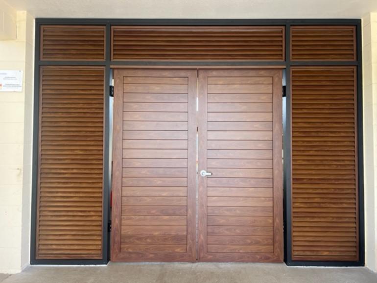 Island Style Gates, Aluminum gates Hawaii, Driveway gate Honolulu, Privacy Gates Oahu, Custom Gates Oahu, Automatic Gates Hawaii, modern aluminum driveway gates