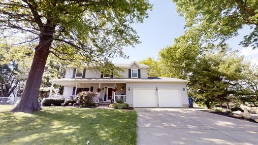 306 E Brownlie