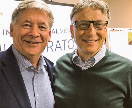 Bill Gates Robert Saik
