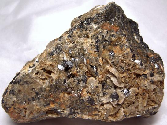 SPHALERITE MARMATITE, SIDERITE - classic locality - Eagle Mine (New Jersey Zinc Eagle Mine; Gilman Mine; Wilkesbarre shaft; Newhouse tunnel; Little Chief Mine; Iron Mask Mine; Belden Mine; Black Iron Mine), Gilman, Gilman District (Battle Mountain District; Red Cliff District), Eagle County, Colorado, USA