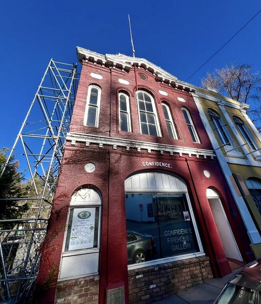 Old City Hall Tour Starts Here Community Pride Garden Walk Poster at old letter box Placerville California