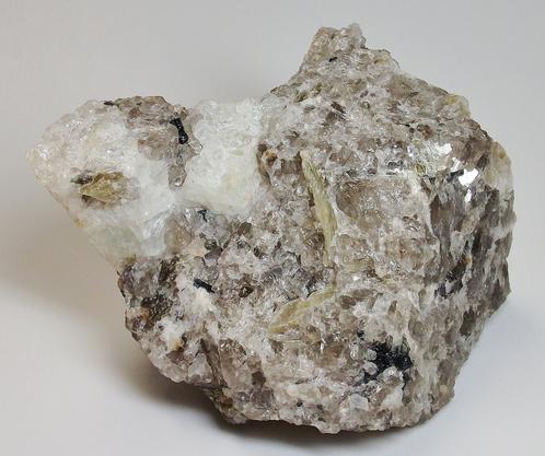 Beryl var: Goshenite - Gillette Quarry, Middlesex Co., Connecticut