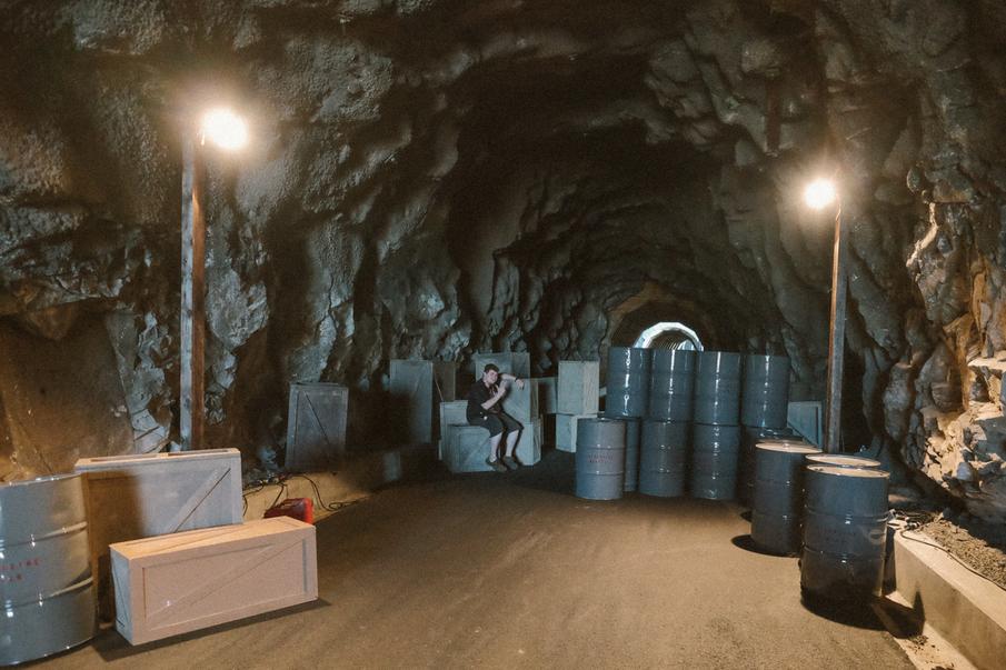 Tunnel ammo and fuel dump set