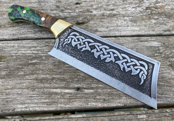 custom knives design